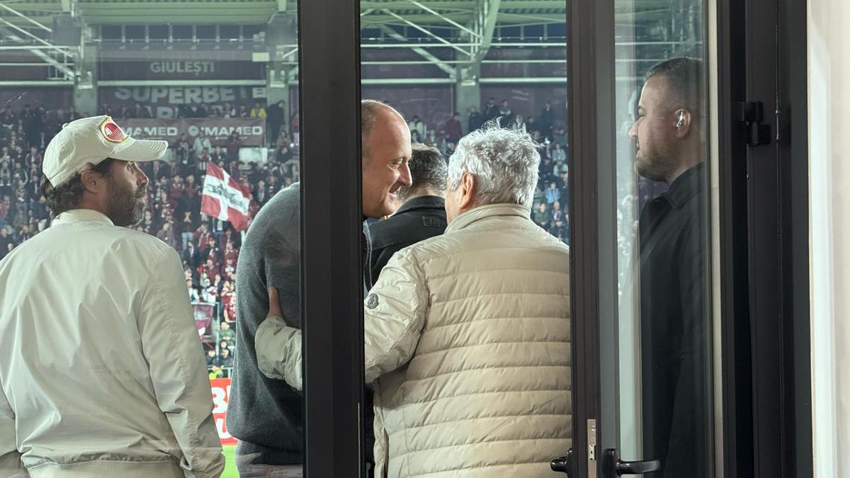 VIP-uri la Rapid - FCSB » Șucu și Angelescu au fost însoțiti de soții