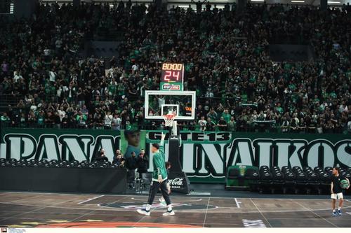 Peste 11.000 de fani la antrenamentul lui Panathinaikos/Foto: X (PANATHINAIKOS24)
