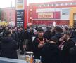 Ultrașii de la FCSB, înainte de meciul cu Rapid