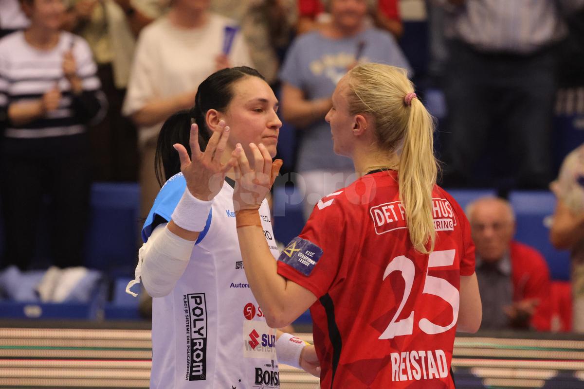Esbjerg - CSM București 26-22. Lacrimi pe parchet: Cristina Neagu, deznădăjduită, după ultimul meci din carieră în Champions League