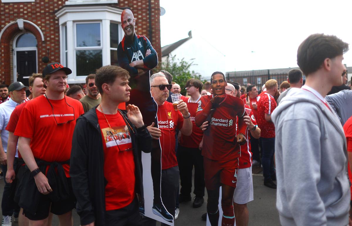 Liverpool este noua campioană a Angliei! „Cormoranii” i-au zdrobit pe cei de la Tottenham » Scene fabuloase pe Anfield