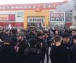 Ultrașii de la FCSB, înainte de meciul cu Rapid