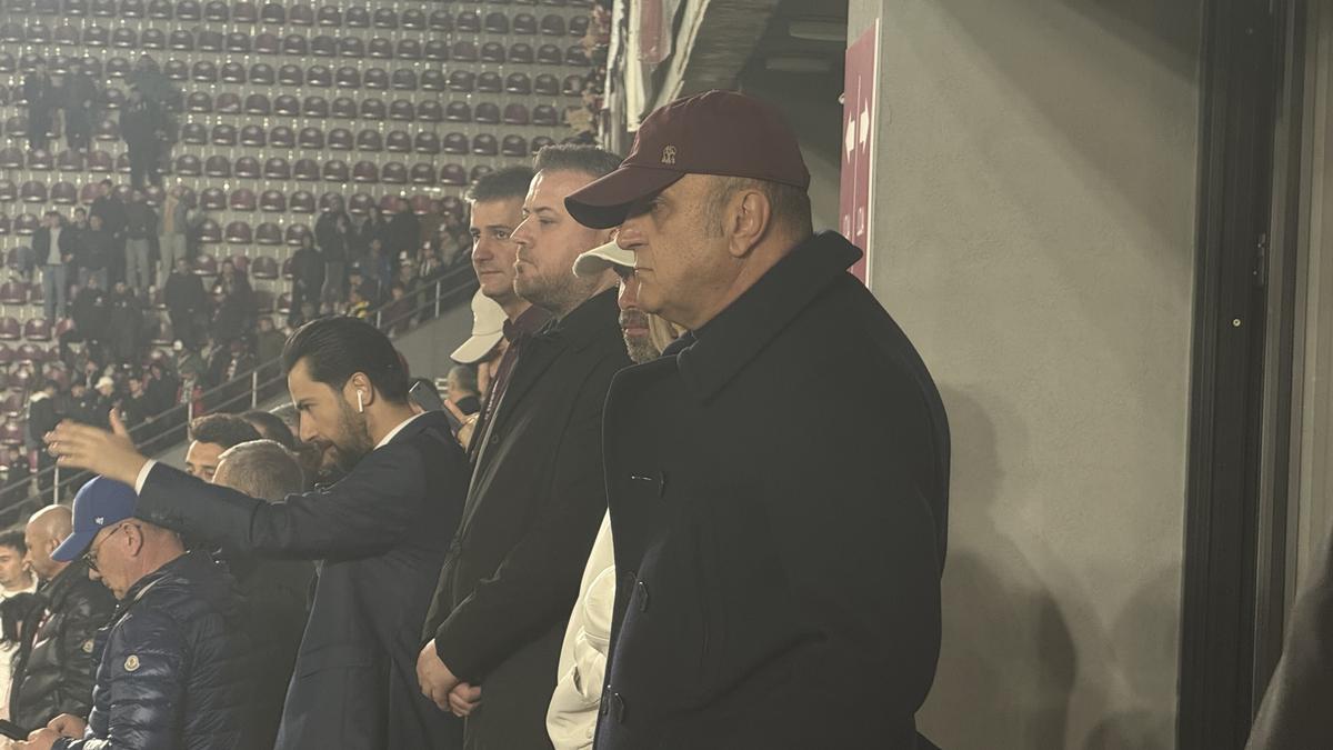 Victor Angelescu s-a dus peste arbitri » Ce s-a întâmplat în Giulești, după Rapid - FCSB: „Jegosul ăsta nu mai arbitrează aici!”