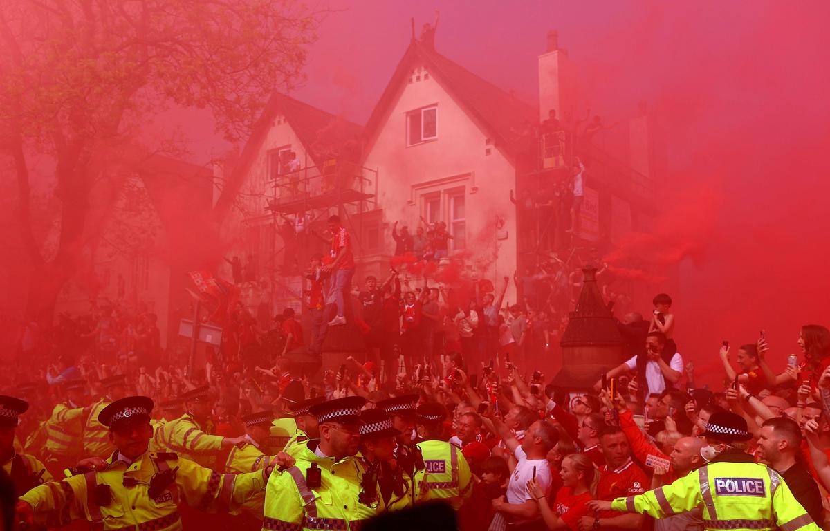 Liverpool - Tottenham, nebunie pe „Merseyside” înainte de partidă