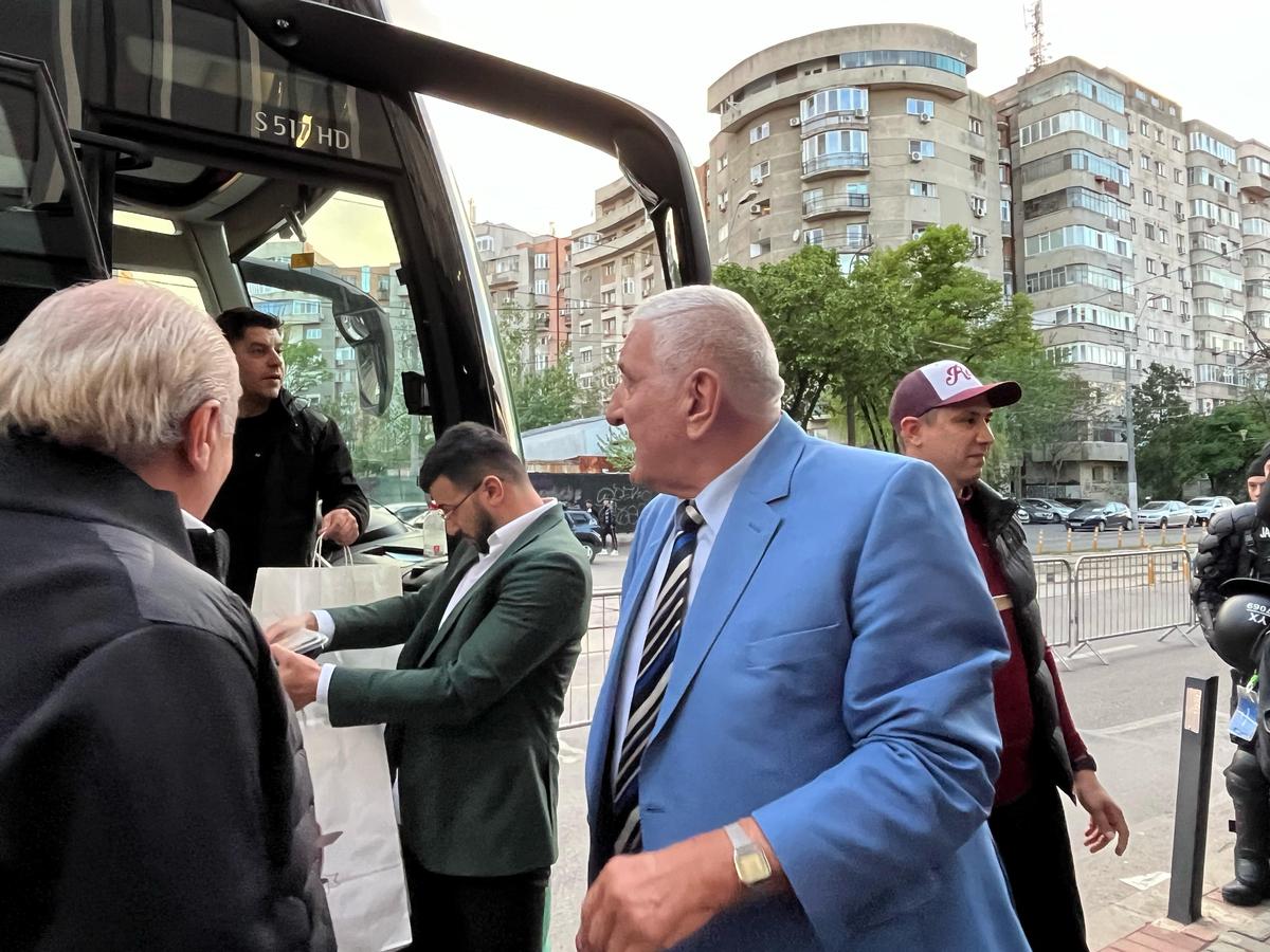 Rică Răducanu a venit cu „rata” de la un turneu de poker la Rapid - FCSB