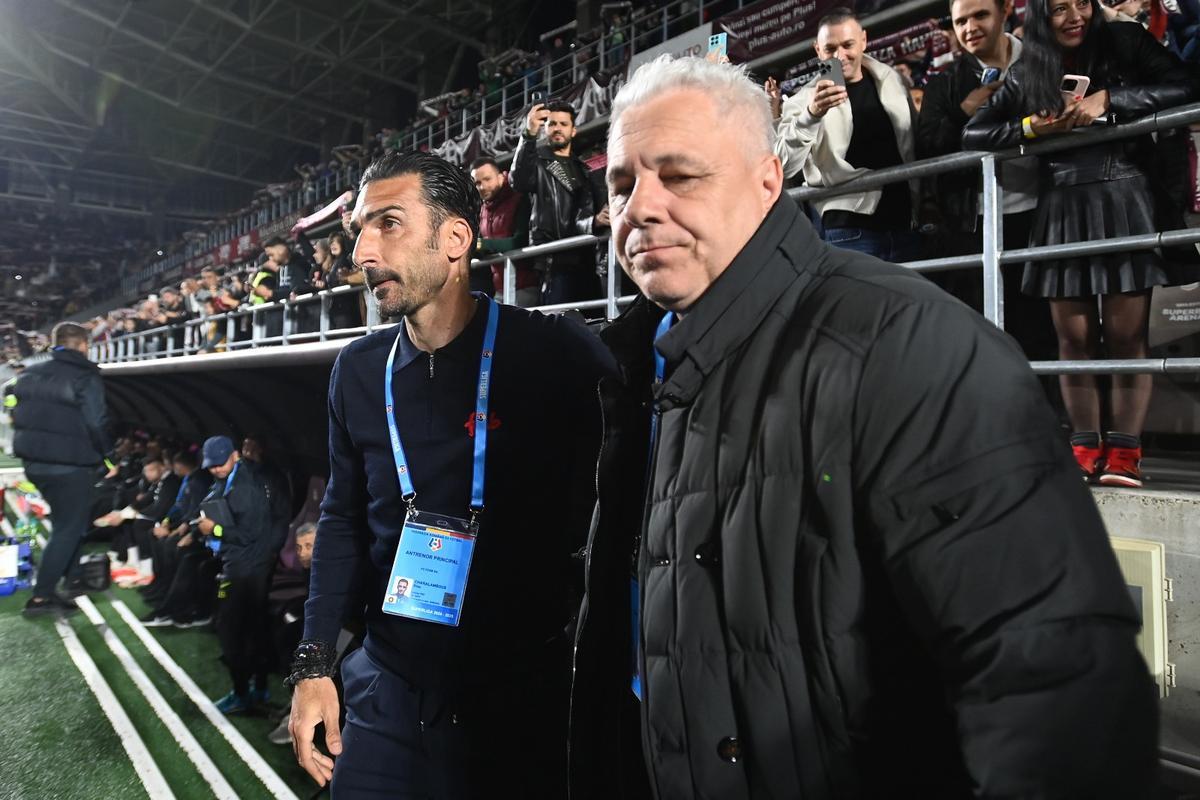 Strigăt din vestiarul Rapidului, după eșecul cu FCSB: „Să rămână Șumudică! A văzut o țară întreagă ce s-a întâmplat”