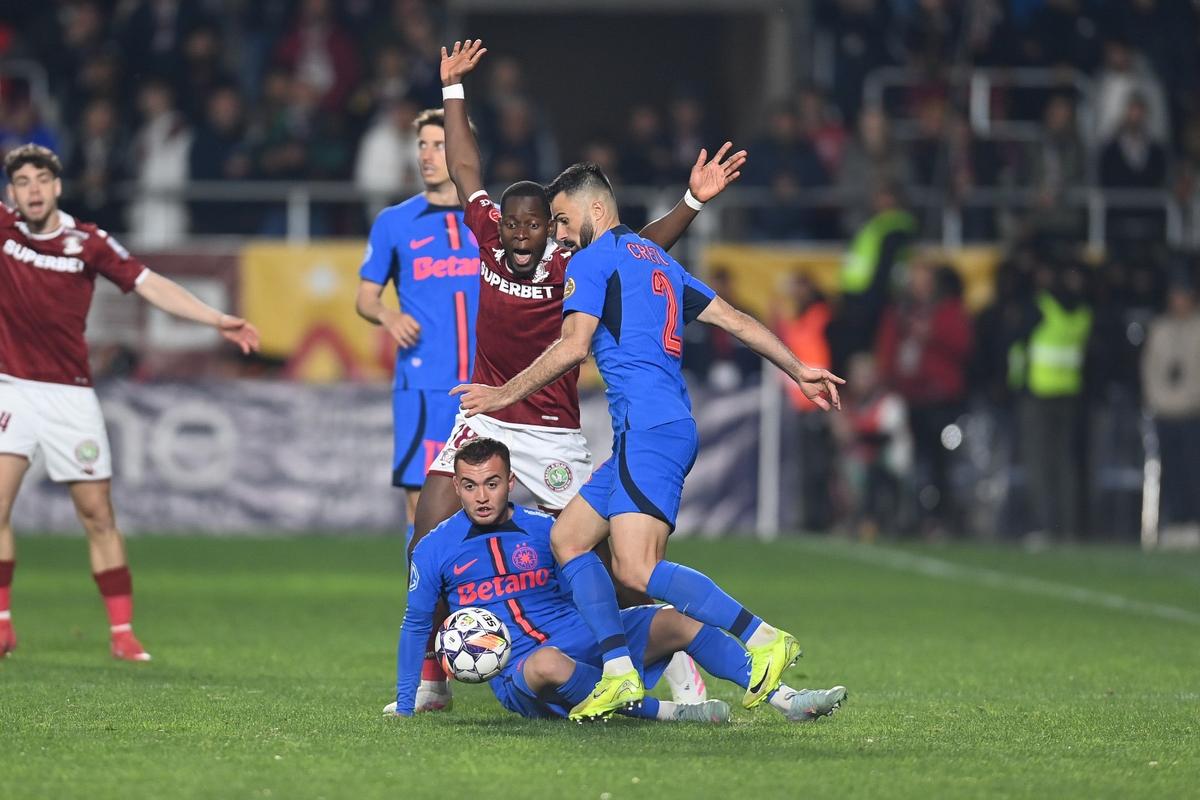 Mihai Stoica a „tunat” după Rapid - FCSB 1-2: „În prima am arătat ca o echipă de UCL, în a doua ca una de play-out! Arbitrajul a fost de excepție”