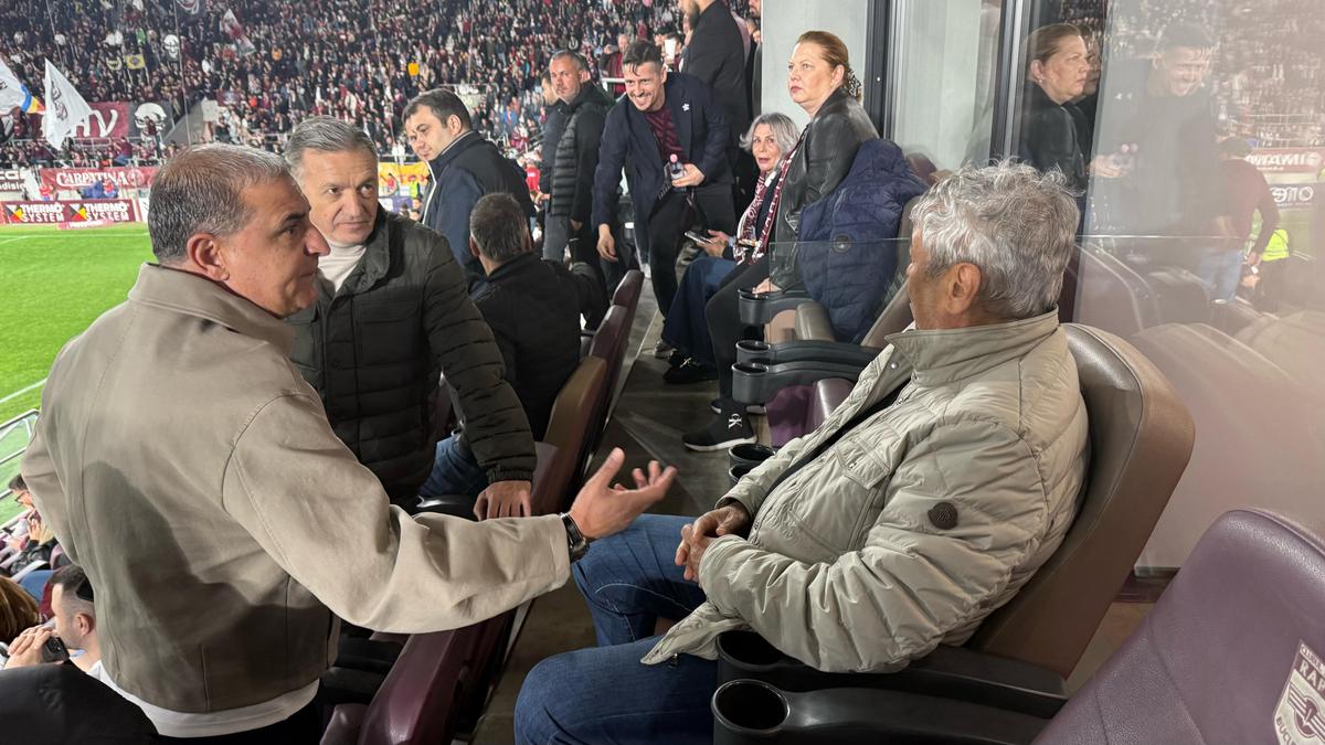 VIP-uri la Rapid - FCSB » Șucu și Angelescu au fost însoțiti de soții