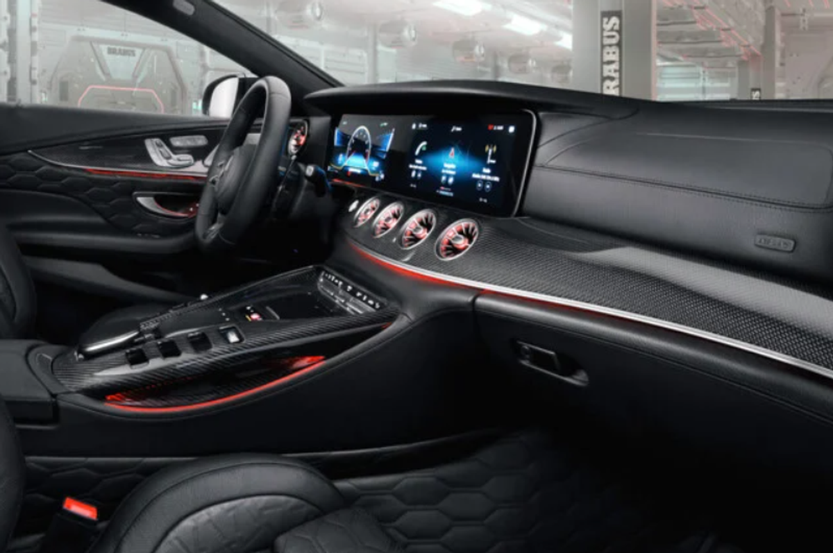 Cum arată Brabus Rocket 1000, „bestia” pe care și-a achiziționat-o Luka Doncic