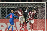 Radu Petrescu i-a refuzat Rapidului un penalty, după ce Christensen a fost tamponat de Târnovanu: „Decizie eronată”