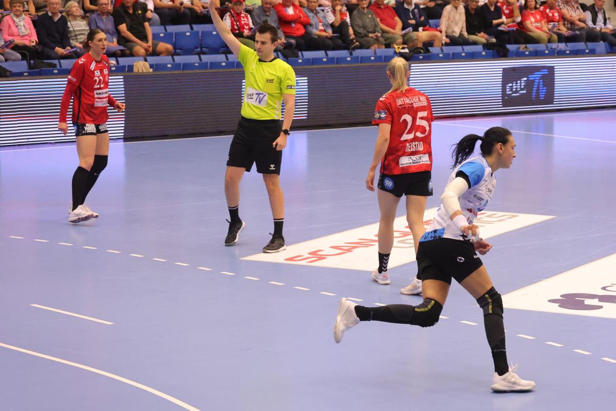 Esbjerg - CSM București, returul sferturilor din Liga Campionilor / foto: Ionuț Iordache (GSP)
