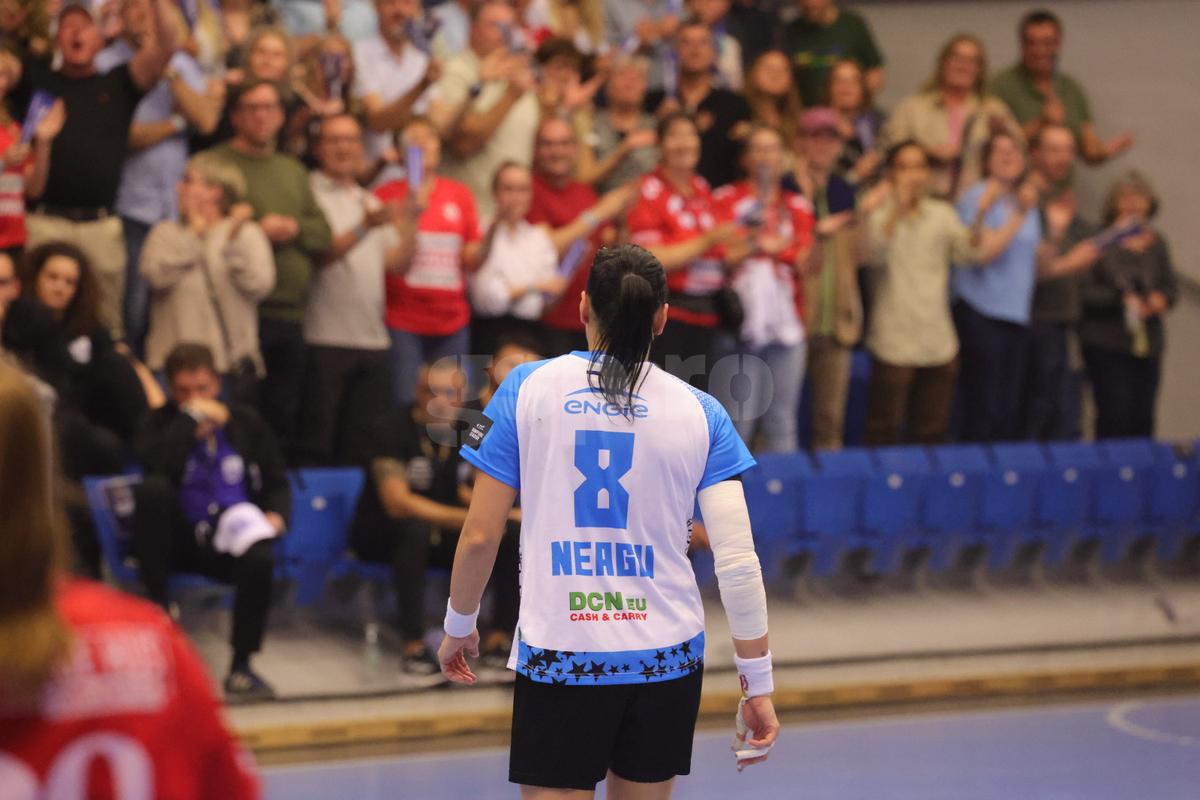 Esbjerg - CSM București 26-22. Lacrimi pe parchet: Cristina Neagu, deznădăjduită, după ultimul meci din carieră în Champions League