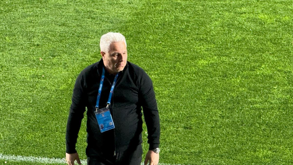 Marius Șumudică nu infirmă posibilitatea de a reveni în Turcia: „Nu iese fum fără foc”