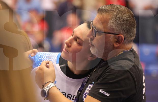 Esbjerg - CSM București 26-22. Lacrimi pe parchet: Cristina Neagu, deznădăjduită, după ultimul meci din carieră în Champions League