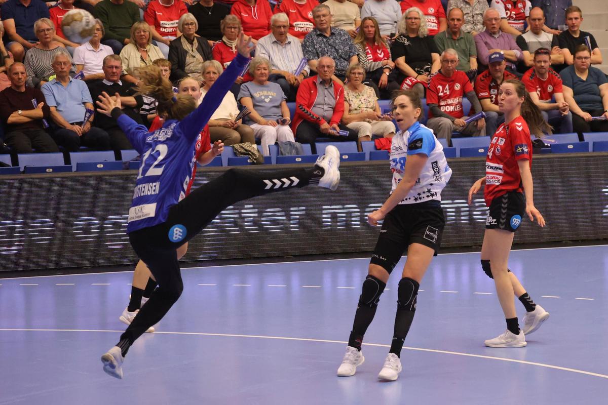 Esbjerg - CSM București, returul sferturilor din Liga Campionilor / foto: Ionuț Iordache (GSP)