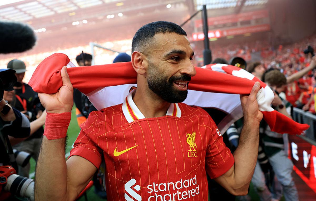 Imagini antologice de la petrecerea de titlu a lui Liverpool » Arne Slot, dedicație specială pentru Jurgen Klopp