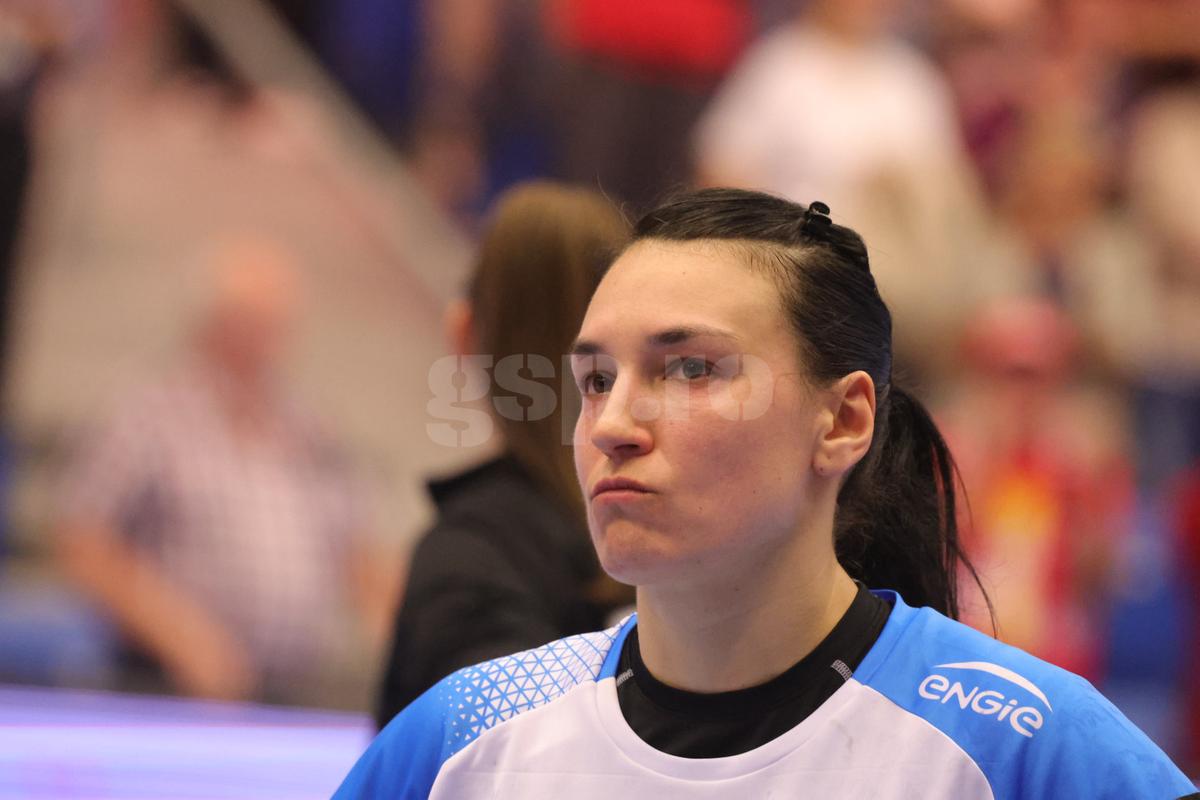 Cristina Neagu, în lacrimi după ultimul meci din carieră în Champions League
