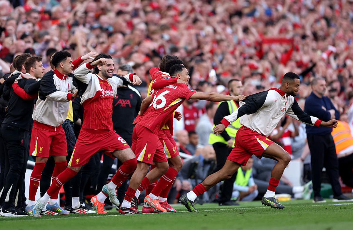 Liverpool - Tottenham, sărbătoare de titlu pentru „cormorani” // 27.04.2025