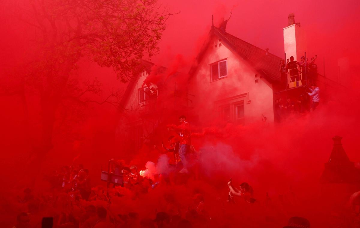 Liverpool - Tottenham, nebunie pe „Merseyside” înainte de partidă