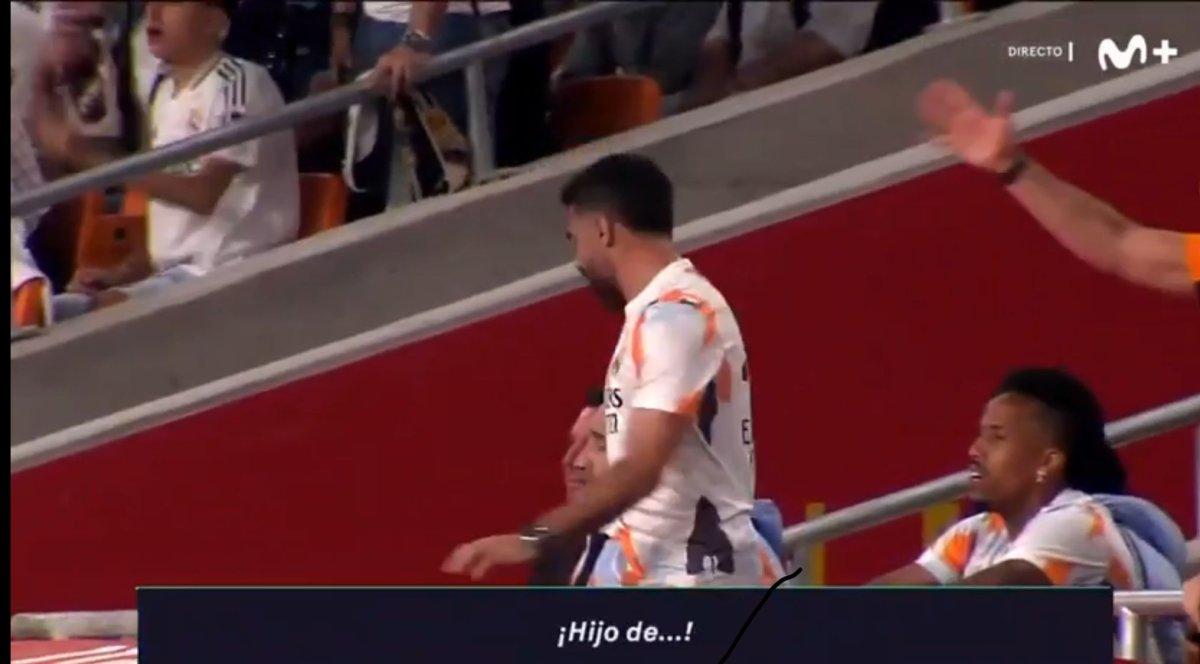 Dani Carvajal l-a înjurat pe arbitrul De Burgos imediat după Barcelona - Real Madrid