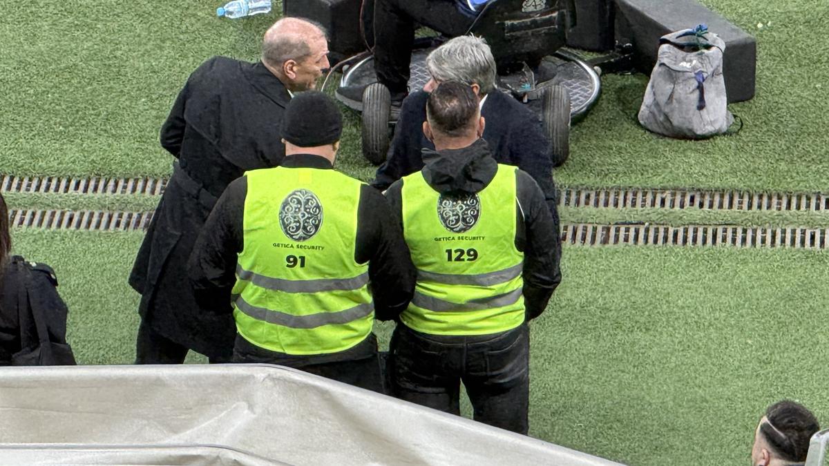 Raport stufos pe masa Comisiei de Disciplină! Ce riscă Dinamo după derapajele rasiste de la meciul cu Rapid