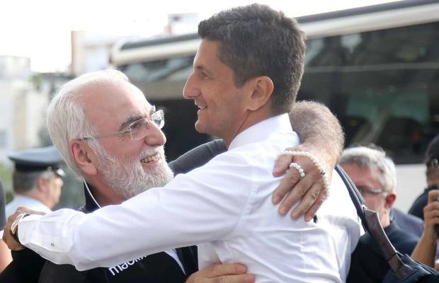 Rămâne Răzvan la PAOK? » Presa din Grecia îi cere patronului Savvidis „să iasă în față”