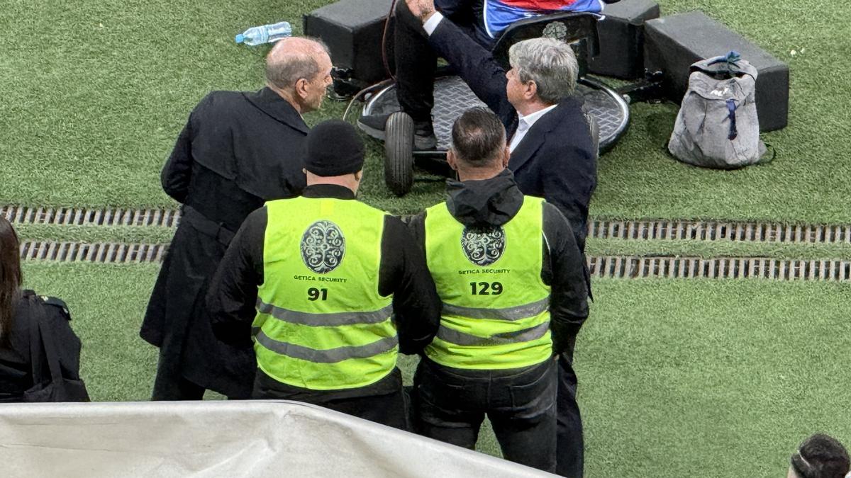 Raport stufos pe masa Comisiei de Disciplină! Ce riscă Dinamo după derapajele rasiste de la meciul cu Rapid
