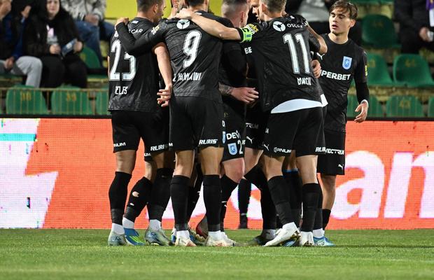 Gabi Balint și Cristi Săpunaru au calculat în procente șansele la titlu în Superliga: „Se joacă până la final”