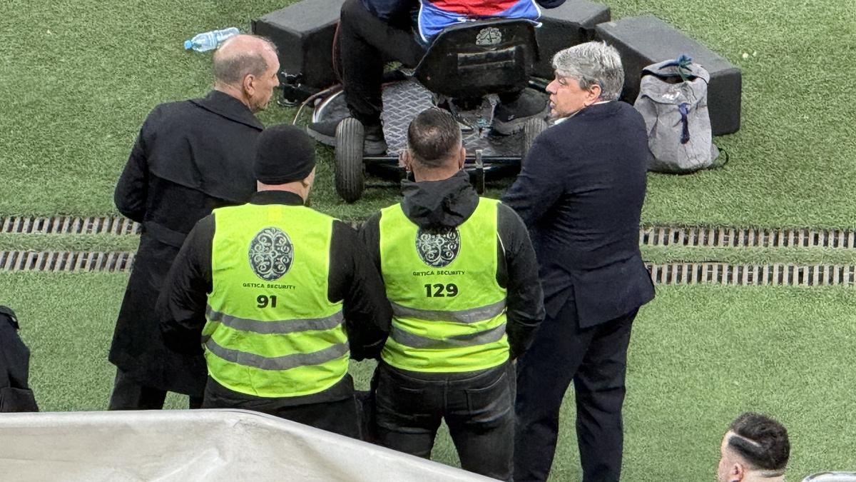 Raport stufos pe masa Comisiei de Disciplină! Ce riscă Dinamo după derapajele rasiste de la meciul cu Rapid