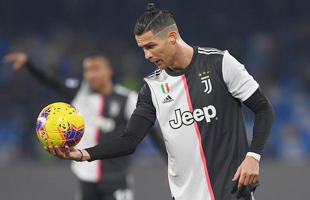 FIFA 20. Un fotbalist de la Milan impresionează cu echipa sa în Ultimate Team! Ronaldo, Cristiano și Zidane, în primul „11”