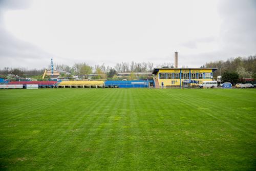 Arena din Afumați, pregătită să găzduiască meciul decisiv cu CSA Steaua FOTO: Facebook @csafumati