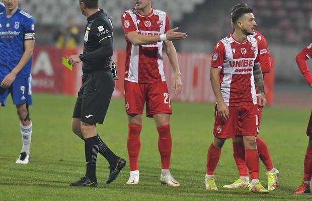 Veste proastă și de la CCA » Dinamo, un punct în 3 meciuri cu „centralul” delegat la barajul cu U Cluj