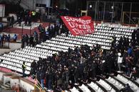 Ultrașii lui Dinamo, amenințare brutală: „Vă dezbrăcăm, sărim din peluză! B=Bătaie”