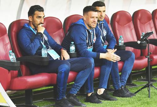 Elias Charalambous (stânga)/ foto Imago Images