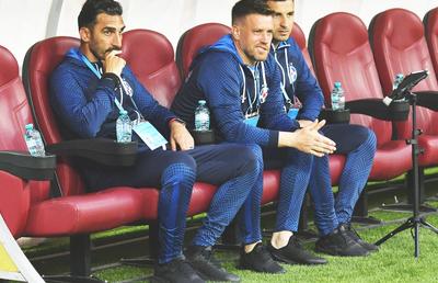 Antrenorul de la FCSB își asumă eșecul rușinos cu Rapid: „Eu sunt responsabil”