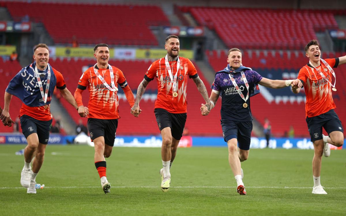 Luton Town a promovat în Premier League