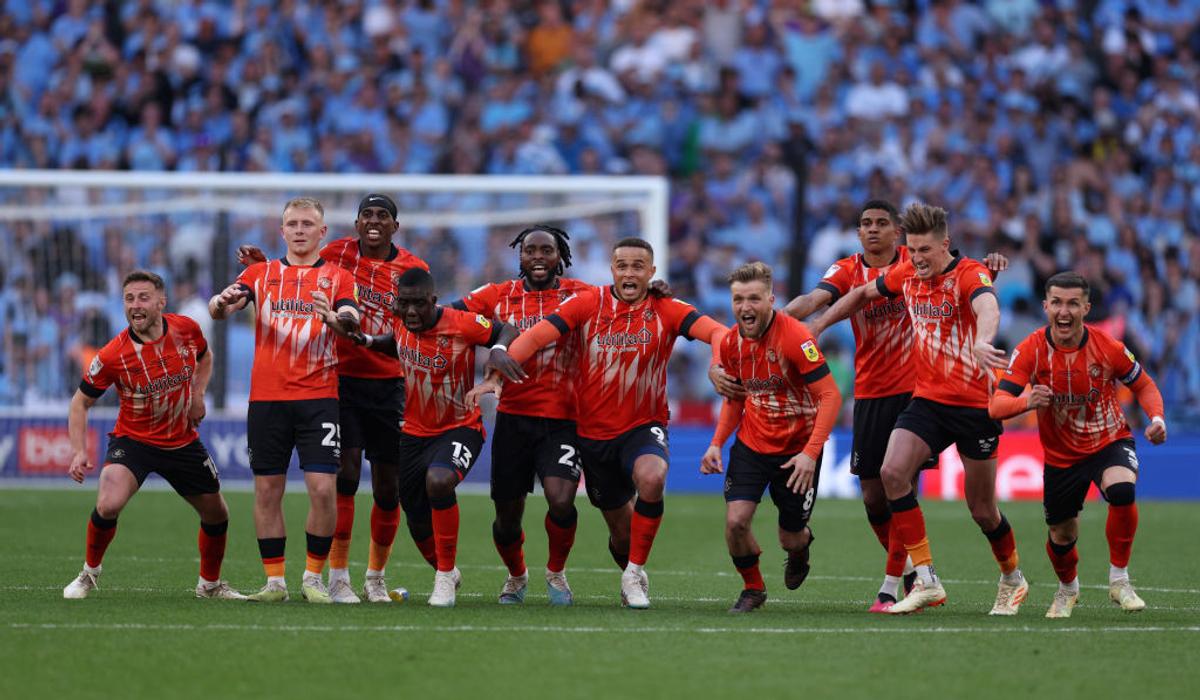 Luton Town a promovat în Premier League
