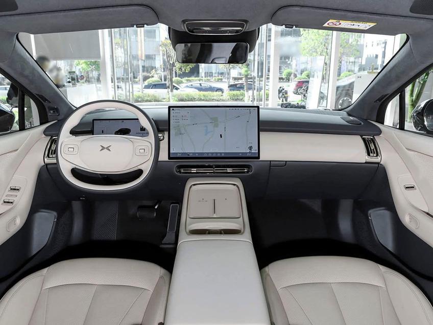 Așa va arăta noul model P7 de la Xpeng