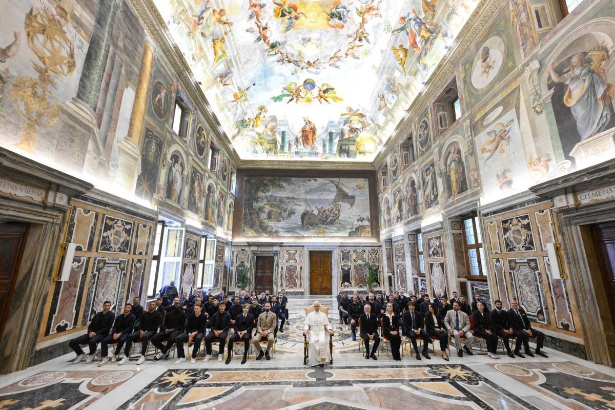 Noii campioni ai Italiei au fost primiți la Vatican de Papa Leon al XIV-lea