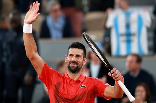 Novak Djokovic, victorie clară în turul 1 la Roland Garros 2025/Foto: Getty Images