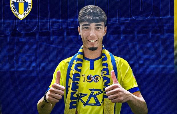 Primul fotbalist care a semnat cu Petrolul pentru: contract pe 3 sezoane