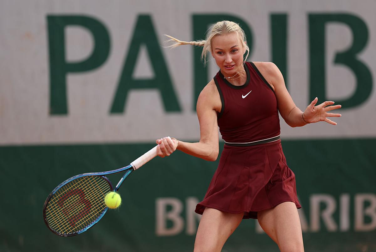 Cum a sărbătorit „fotomodelul” din Rusia titlul de la Transylvania Open! A revenit la cealaltă pasiune, sesiunile foto