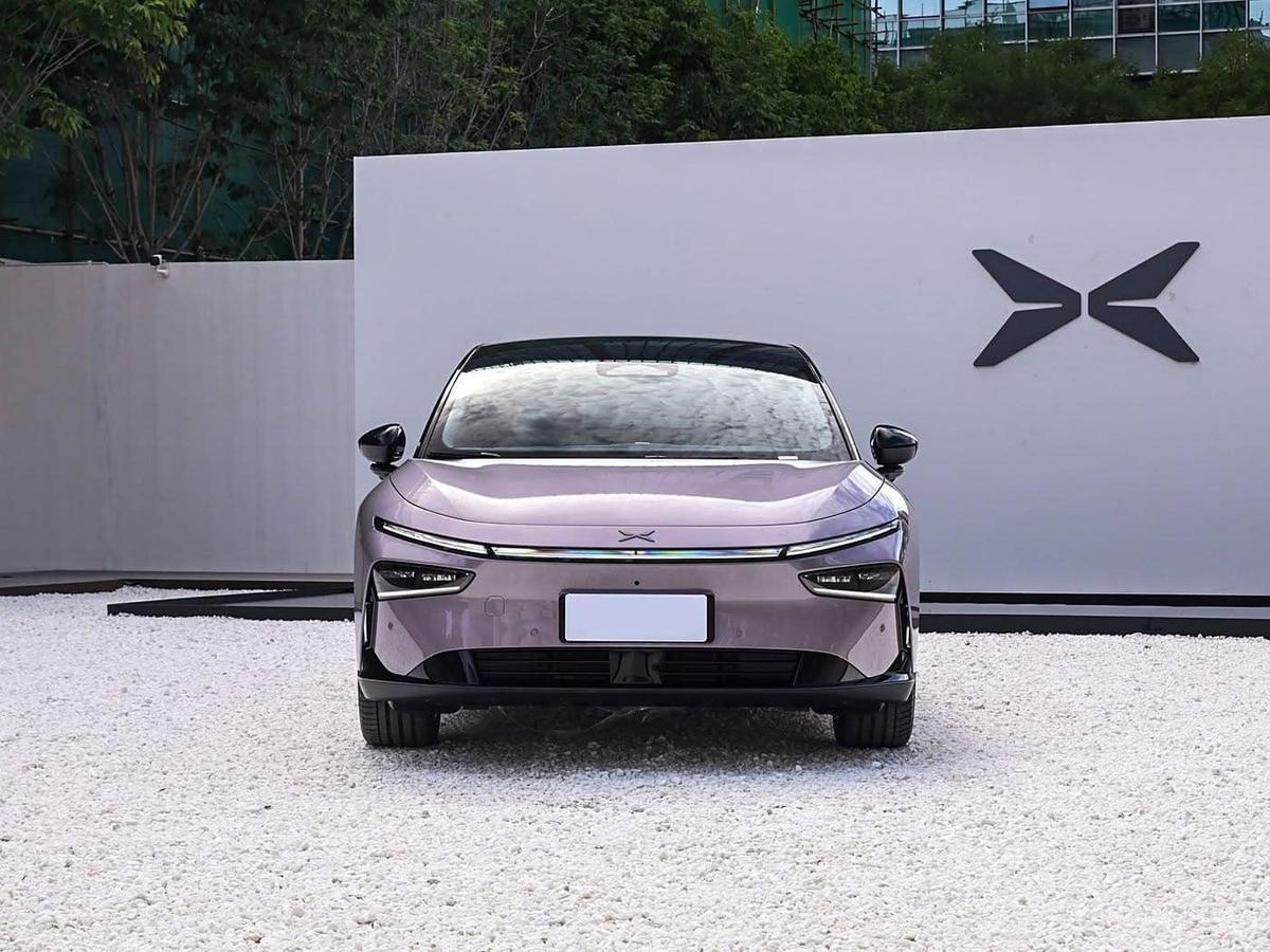 Mașina „extraterestră” care va fi lansată de chinezi » Pare din filmele SF: inteligența artificială va fi integrată în noul model