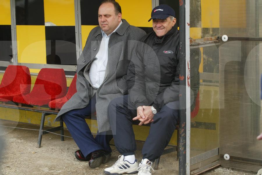 Gheorghe Ștefan, fostul președinte de la Ceahlăul. Foto: Arhiva GSP Omul de încredere al lui „Pinalti” povestește totul! » „Am cărat valiza cu bani”, fotbaliști pierduți la poker și provocarea halucinantă pentru Gheorghe Ștefan: „Hai la cimitir! Spate în spate, 10 pași și tragem!”
