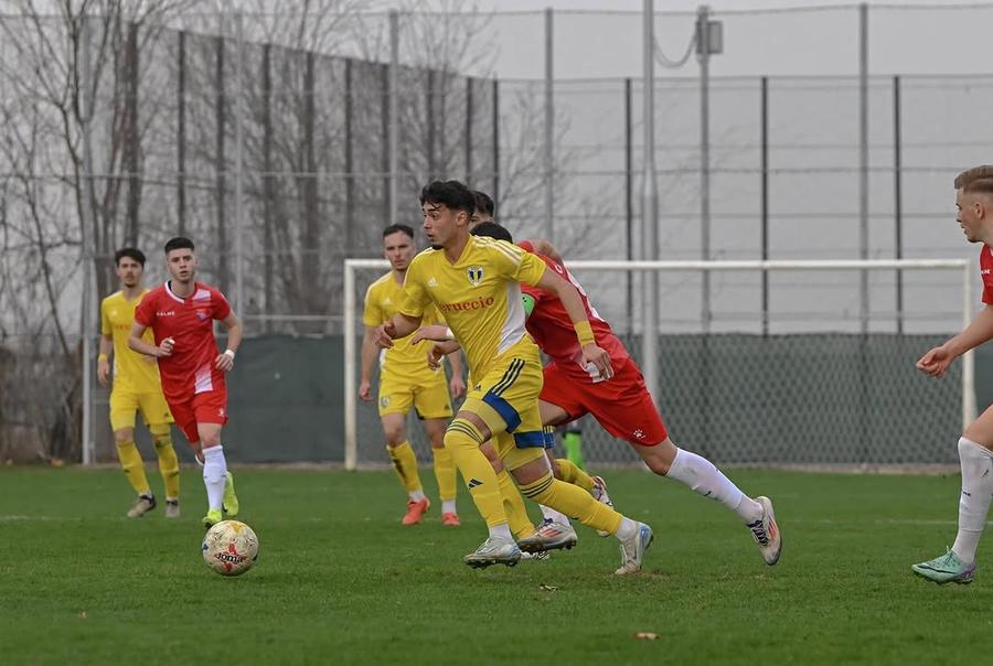 Augustin Dumitrache // foto: Instagram Primul fotbalist care a semnat cu Petrolul pentru: contract pe 3 sezoane