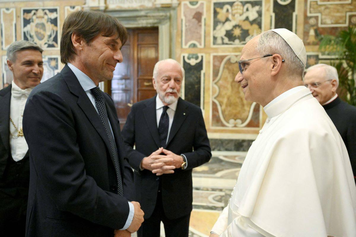 Papa Leon i-a primit la Vatican pe campionii de la Napoli:  „Nu ați vrut să aplaudați că a scris presa”