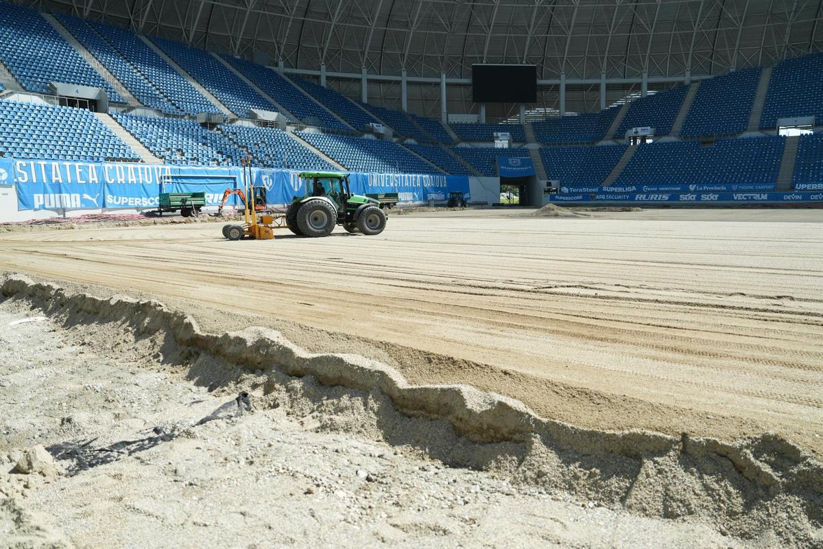 Unde e acum gazonul pe care Craiova a luat titlul: „Moment important”