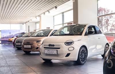 Noul Fiat 500 Hybrid a ajuns în România