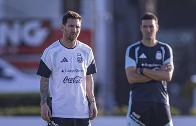 Scaloni, ultimele vești despre accidentarea lui Messi: „Acum trebuie să așteptăm”