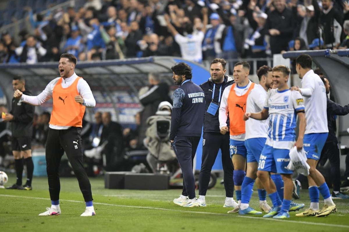 Unde e acum gazonul pe care Craiova a luat titlul: „Moment important”
